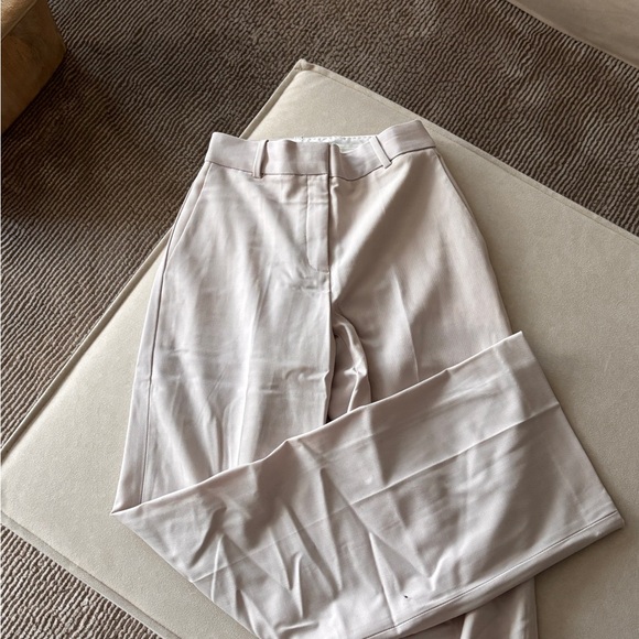 Aritzia Pants - aritzia pants